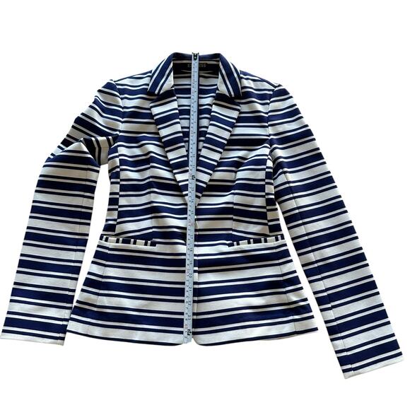 Womens Blazer Size XS Navy White Stripe Structured Professional Office Americana - Picture 5 of 10